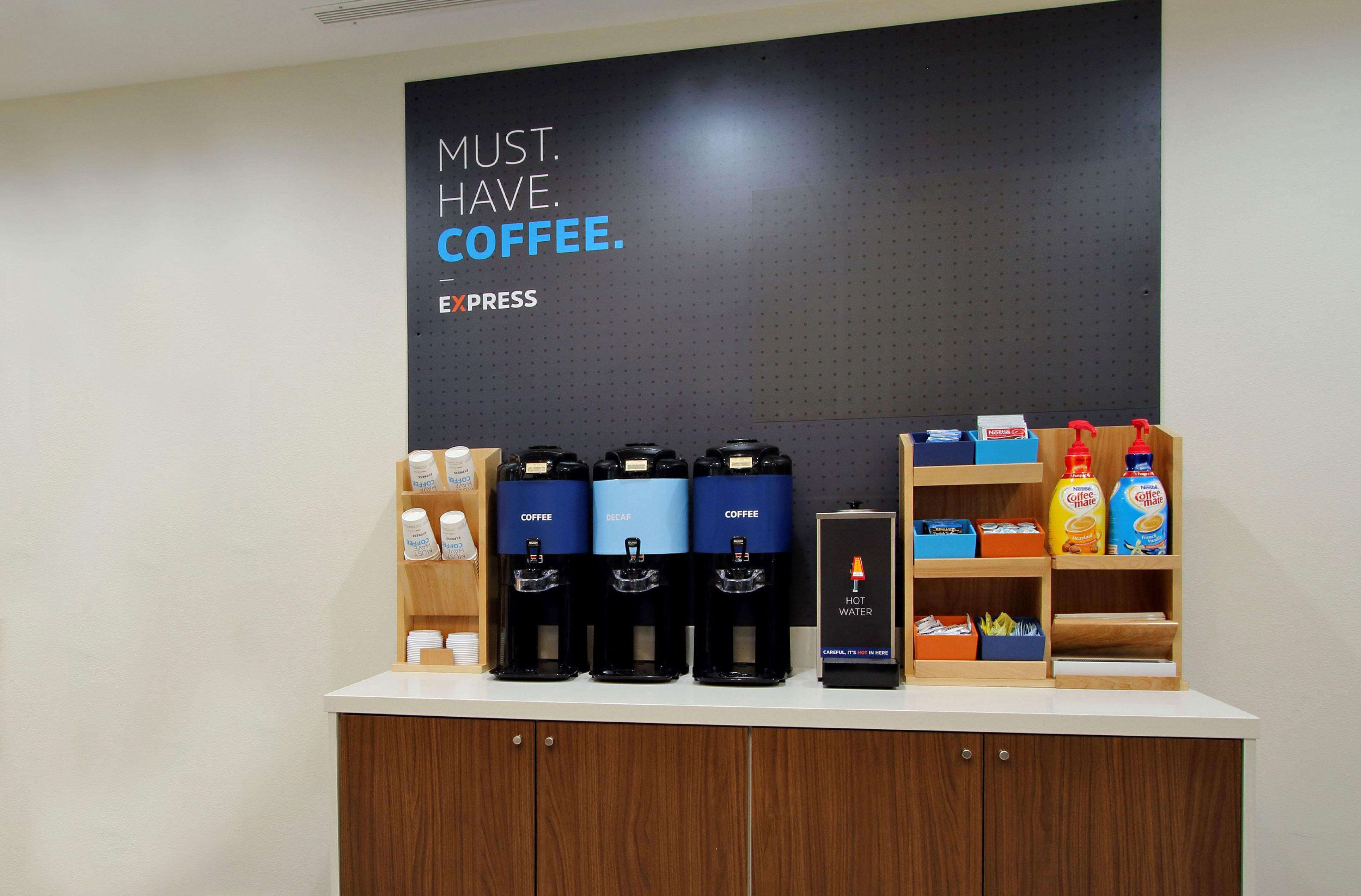 Holiday Inn Express Hotel & Suites Wichita Northeast By Ihg Exteriör bild