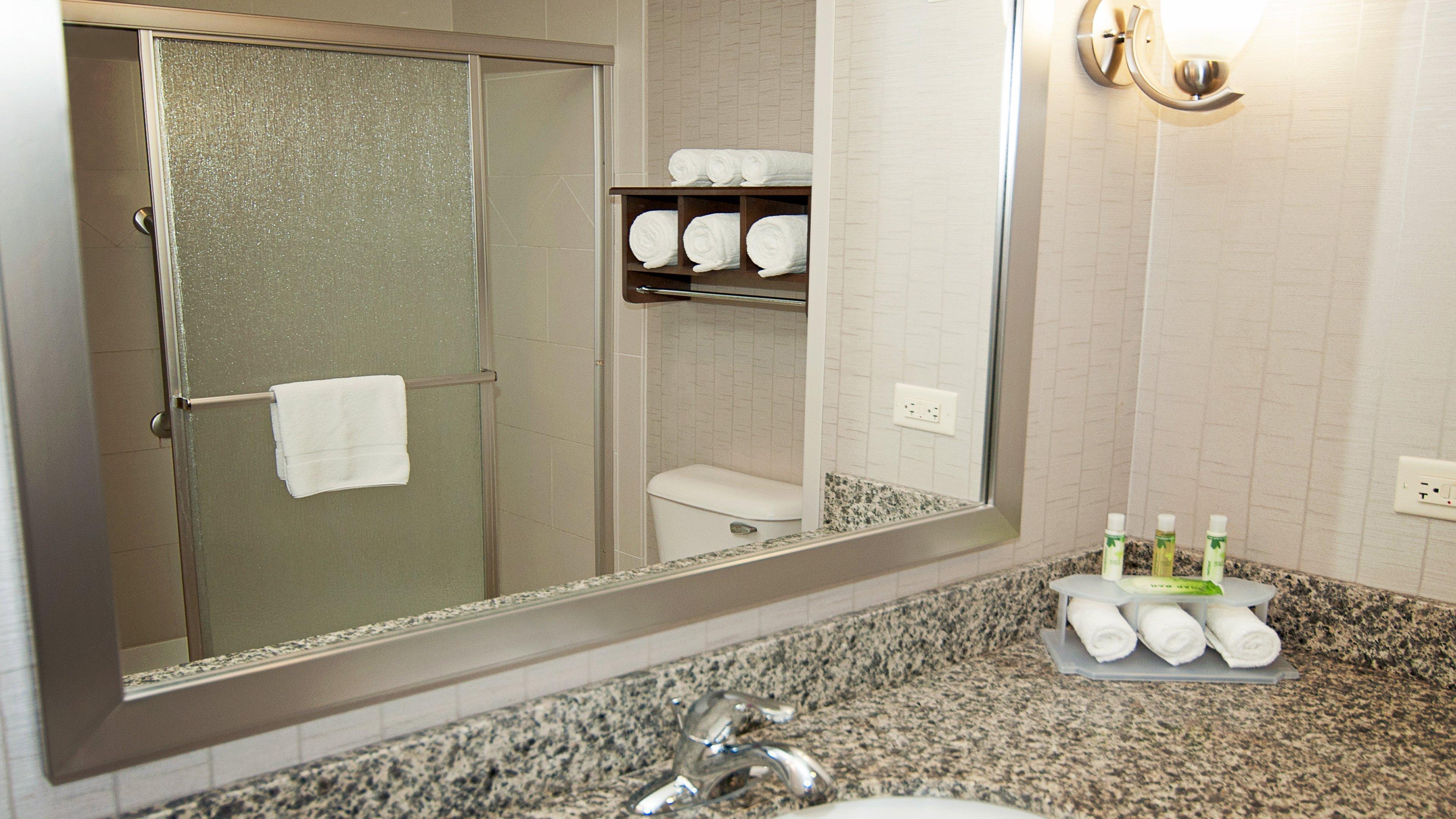 Holiday Inn Express Hotel & Suites Wichita Northeast By Ihg Exteriör bild