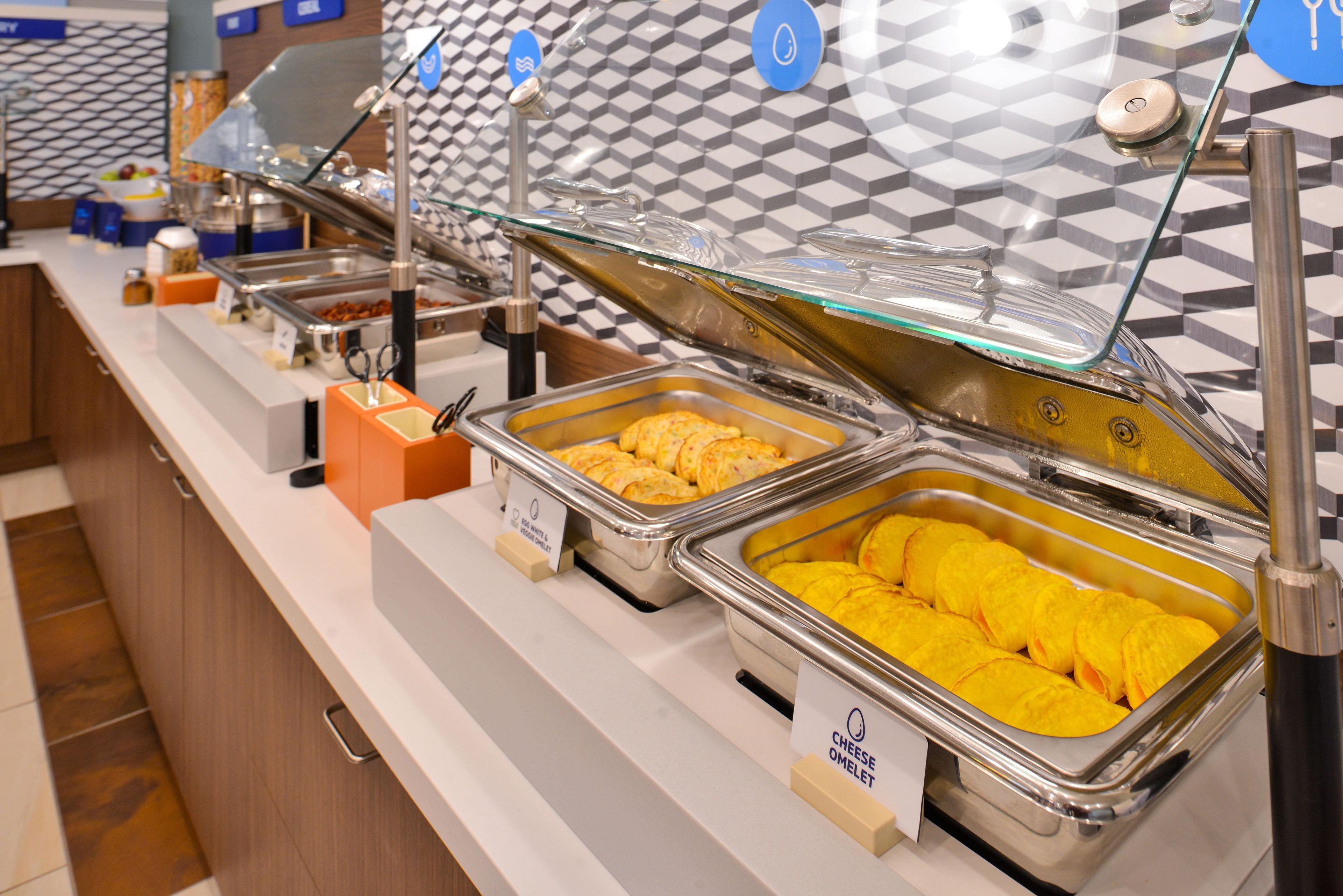 Holiday Inn Express Hotel & Suites Wichita Northeast By Ihg Exteriör bild